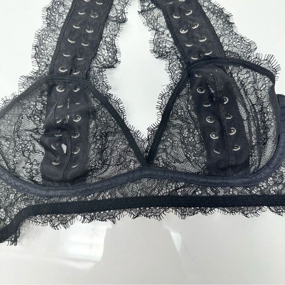 Victoria Secret Lace Bralette- Size M - Picture 6 of 9